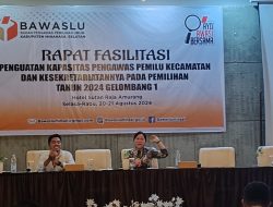 Buka Rapat Fasilitas Penguatan Kapasitas Pengawas Pemilu Kecamatan, Ini Pesan Ketua Bawaslu Minsel